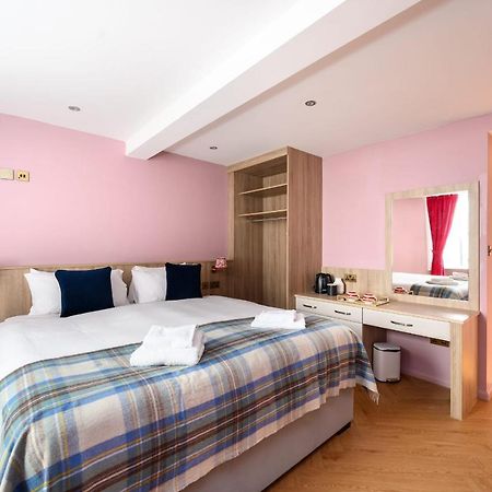 Super King Garden Suite With En-Suite Единбург Екстер'єр фото